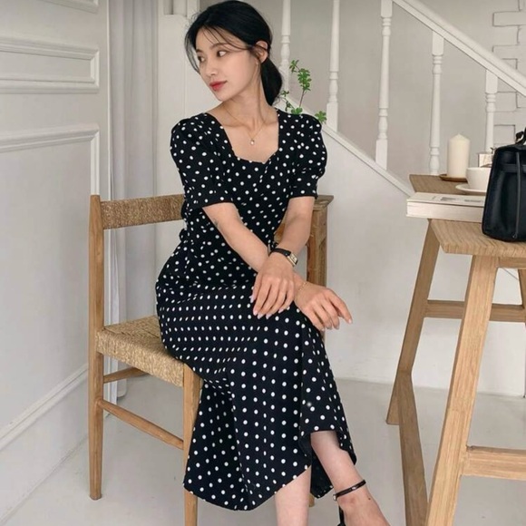 SHEIN Dresses & Skirts - DAZY Nwot Black and White Polka Dot Midi Dress size M